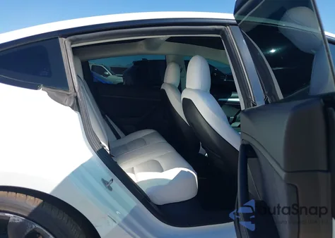 2022 Tesla Model 3 Performance Dual Motor All-Wheel Drive from USA, damaged, VIN 5YJ3E1EC3NF196953